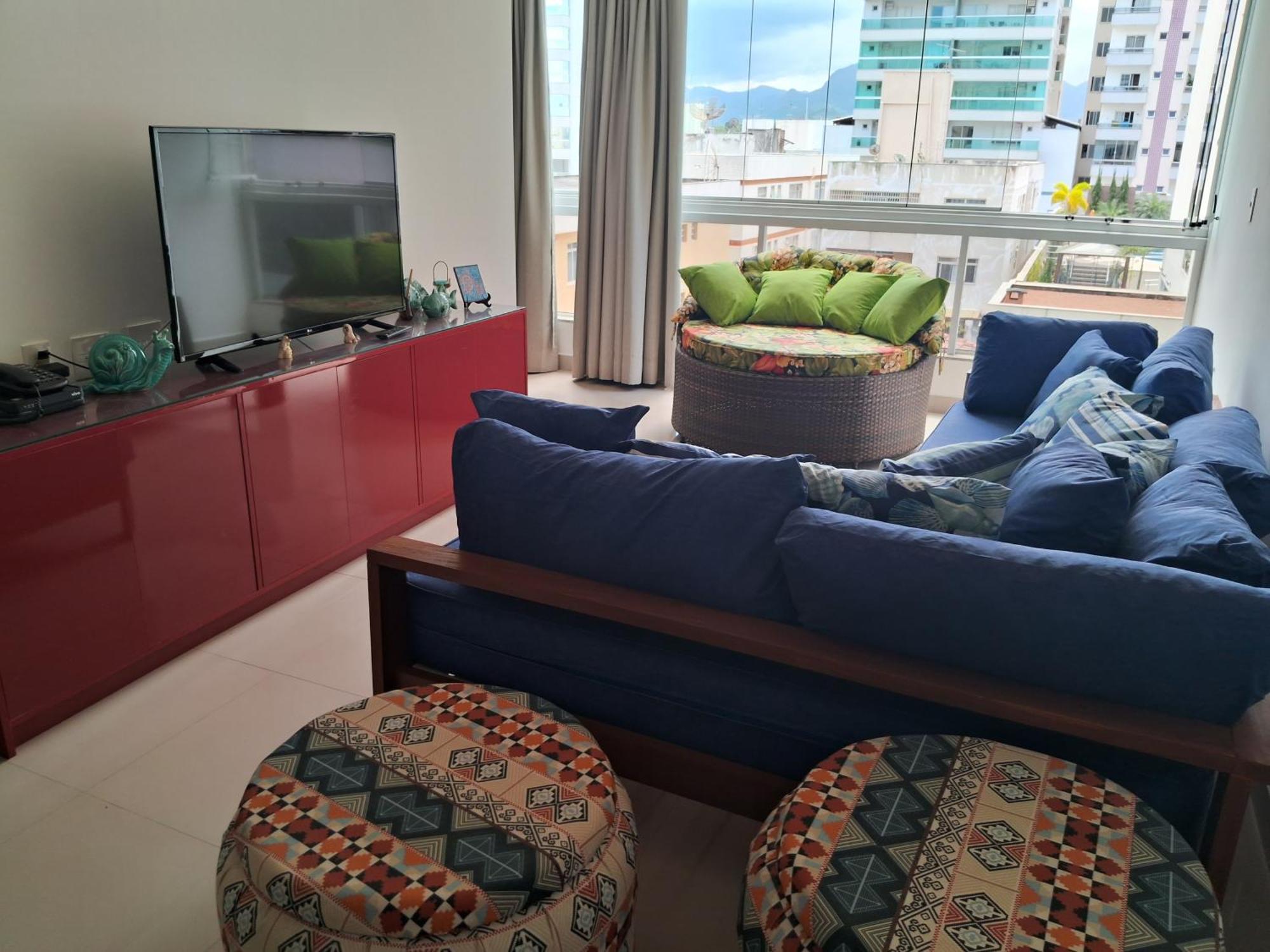Apartment Show De Na Do Morro - *